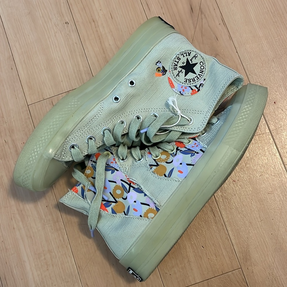 Converse Chuck Taylor All Star High We Are Stronger Together Size 9 - Picture 11 of 16